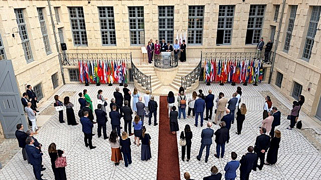 Wine diplomacy! The International Organisation of Vine and Wine (OIV) has received recognition for international cooperation