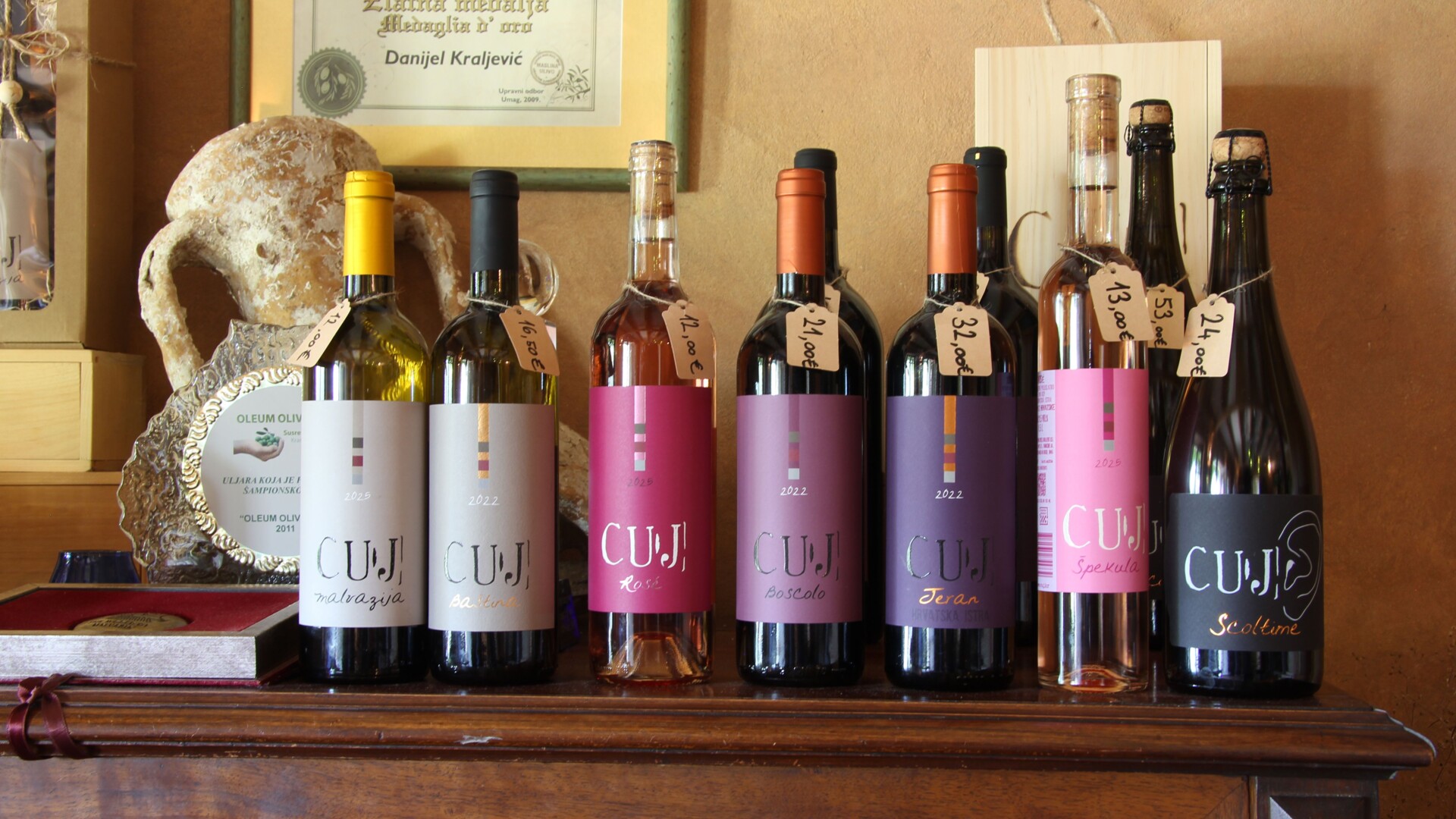 You are near Umag? Go to Fernežine: Danijel Kraljević Cuj has wines for each day of the week and they will amuse you even week after