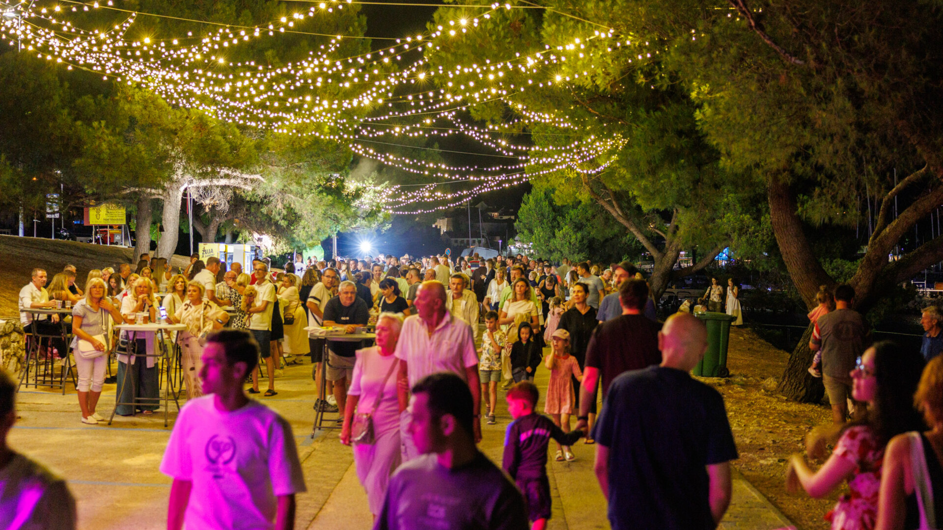 Novi Vinodolski full of joy: The Kilometer-Long Festival offered a lot of fun and refreshments
