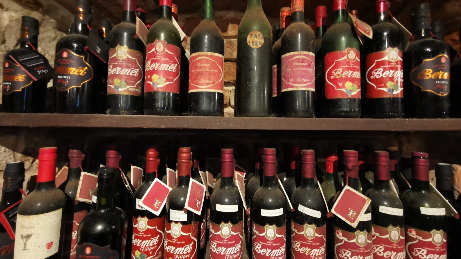 Samobor's apothecaries offered Bermet to cure stomach. In 2016 Antun Filipec 'brought it back' into apothecary bottles