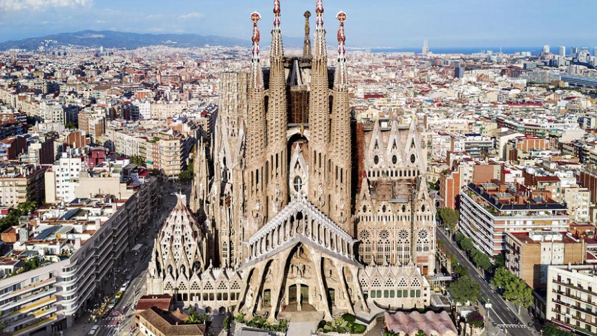 Antonio Gaudí, the architect of the world's tallest church, died 100 years ago. A sparkling wine has been dedicated to him